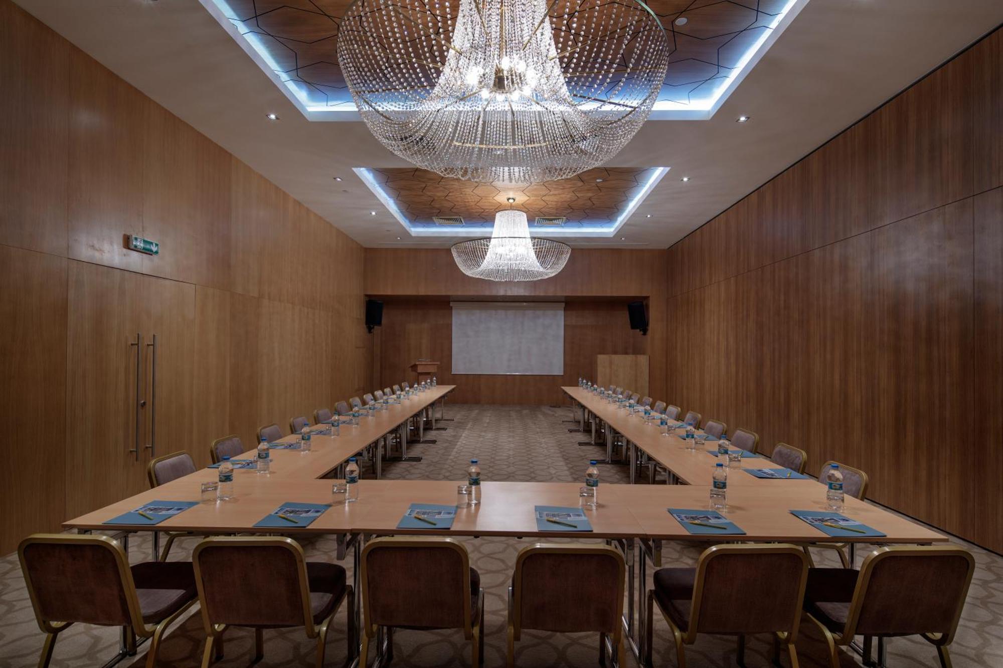 Hotel Wyndham Garden Diyarbakır Extérieur photo